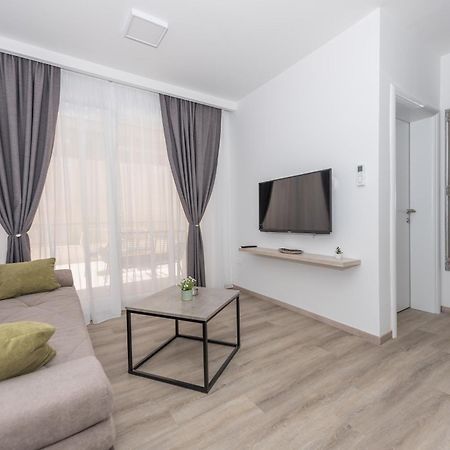 Apartments By The Sea Makarska - 19134 Cameră foto